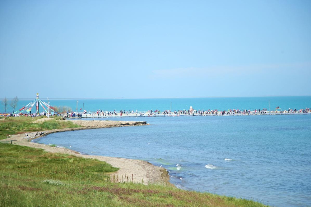 水碧天藍，青海湖秋光正好
