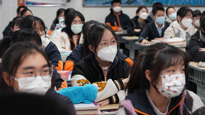 又聞讀書聲！青海西寧中學畢業(yè)班學子今日開學